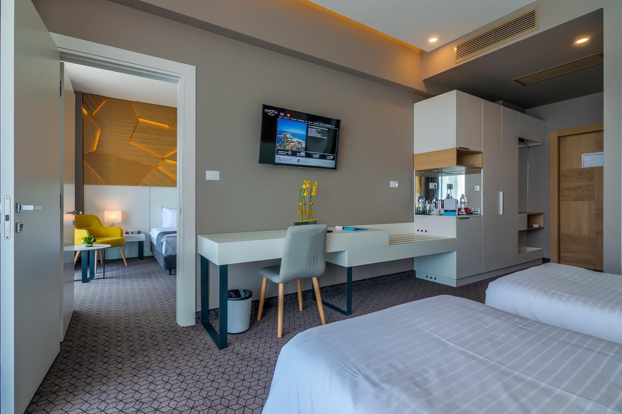 Nyota Hotel & Conference Center Мамая Экстерьер фото